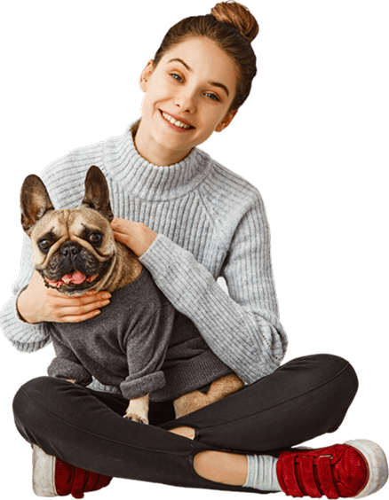 Mujer con bulldog francés